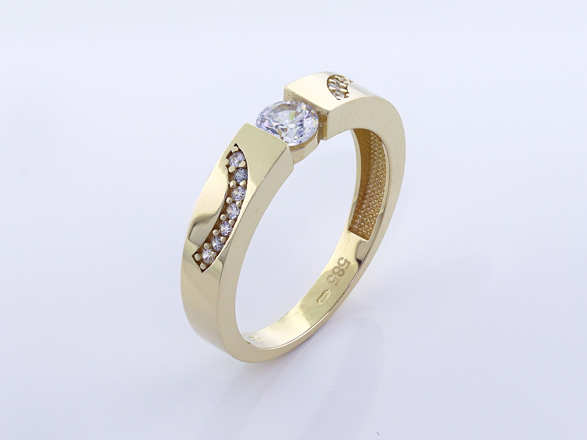 Zlatý prsteň PR21059